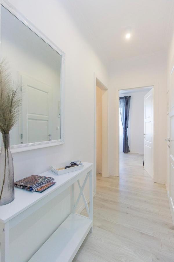 Apartment Ena ,City Center Šibenik Eksteriør billede